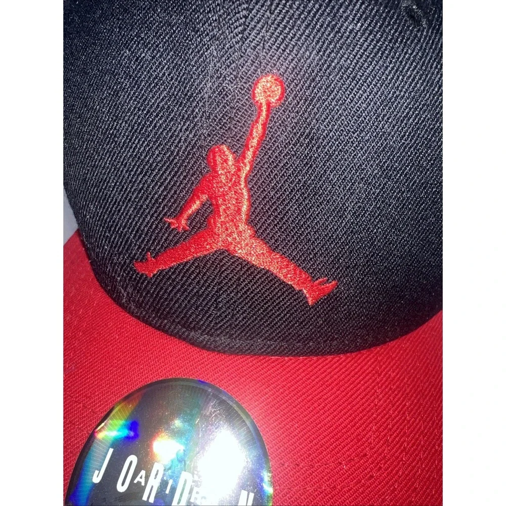 Nike Air Jordan Pro Jumpman Snapback Hat AR2118 Black Red Elephant Print